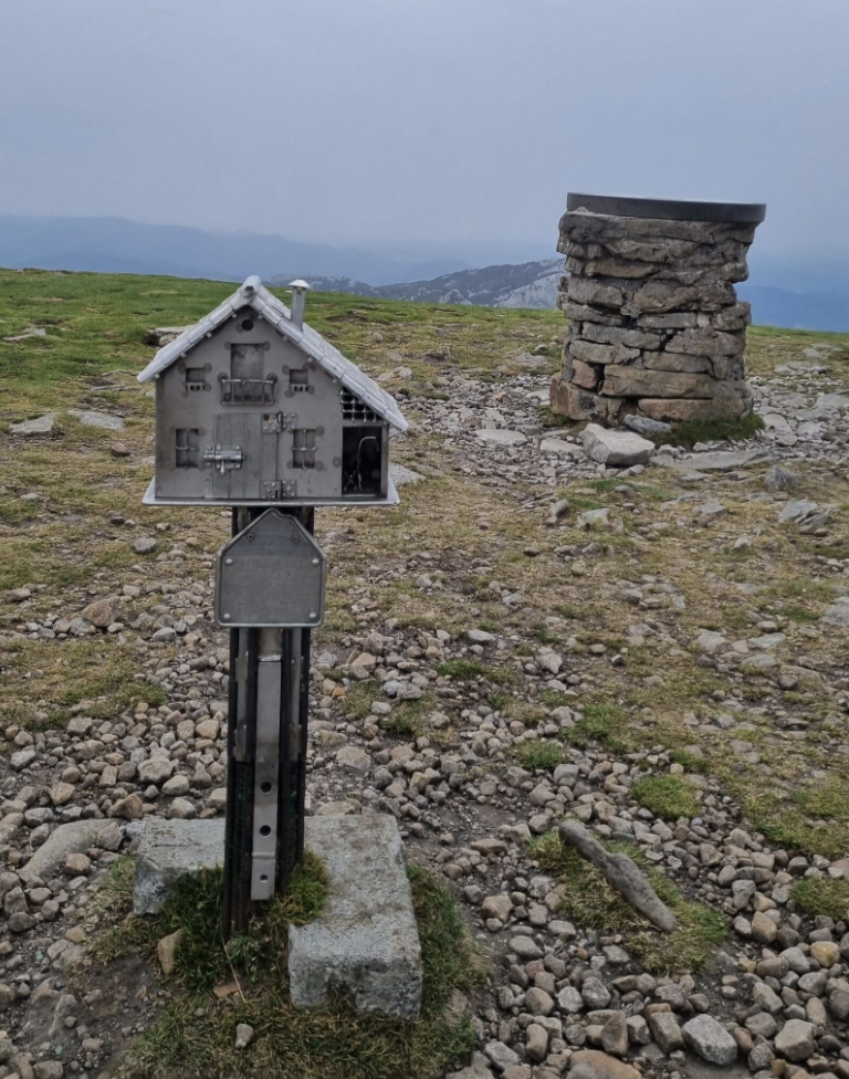 Buzón de cumbre Gorbea